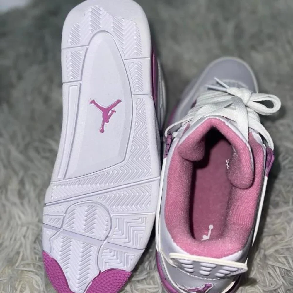 Air Jordan - Picture 3 of 4